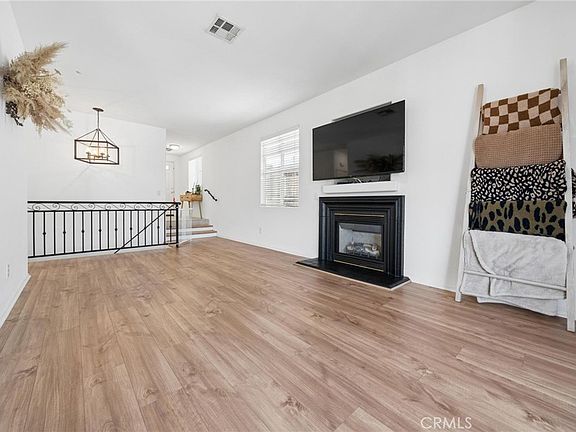 2nd image of 31314 Castaic Oaks Ln