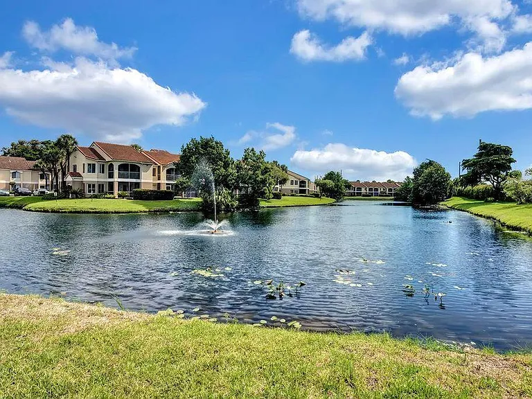 815 W Boynton Beach Blvd #6104 — Photo 10