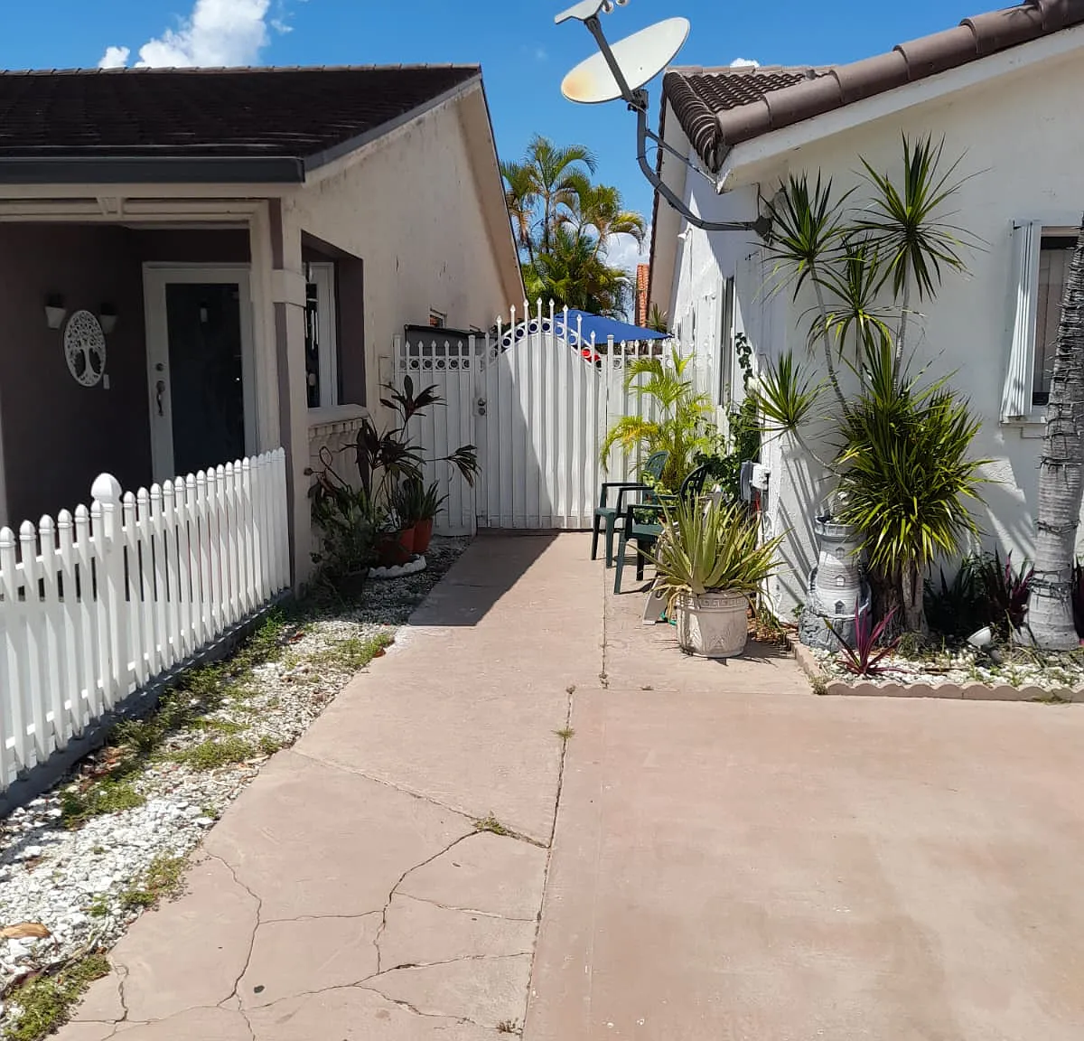 1 bed, 1398 sqft, $1,300 — Photo 1