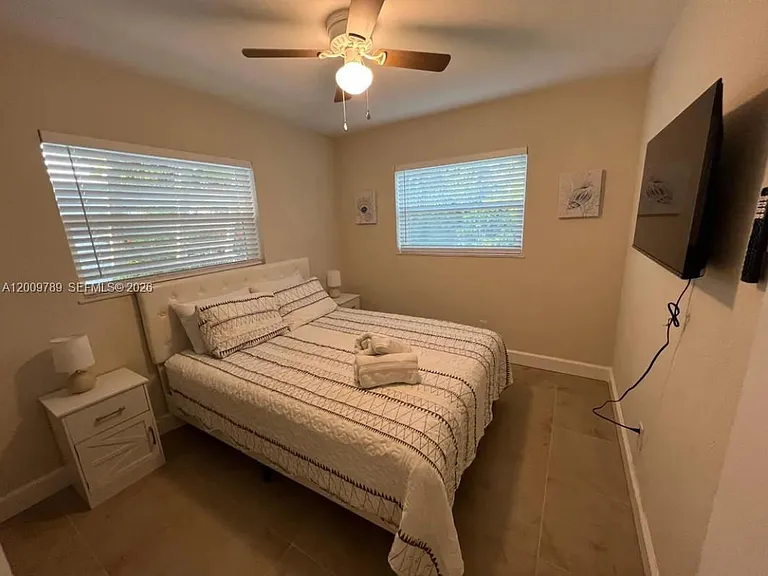 5221 York Ct — Photo 22