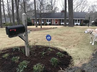 4921 Carteret Dr, Raleigh, NC 27612