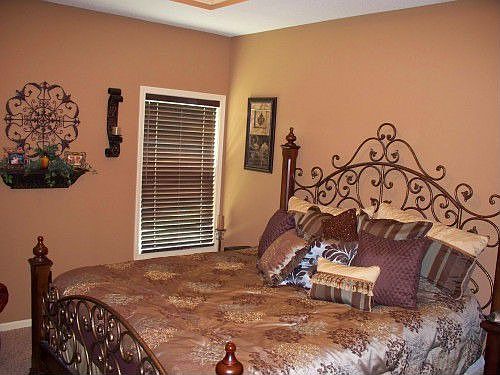 4th image of 313 Creekwood Dr