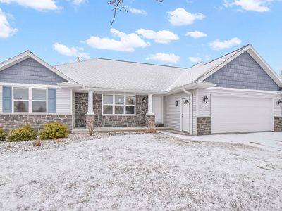 2457 Prairie Wind Ct, Green Bay, WI, 54303