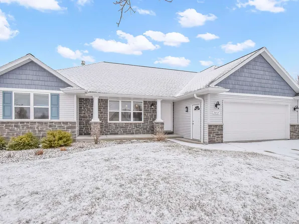 2457 Prairie Wind Ct, Green Bay, WI 54303
