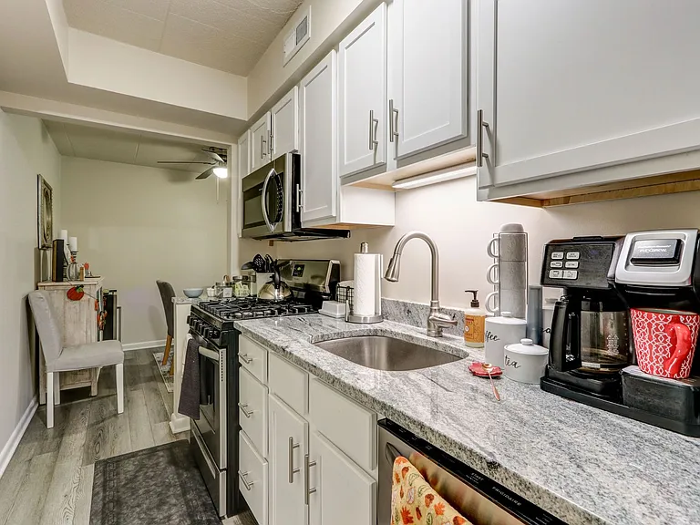 The Atwood Apartments — Photo 55