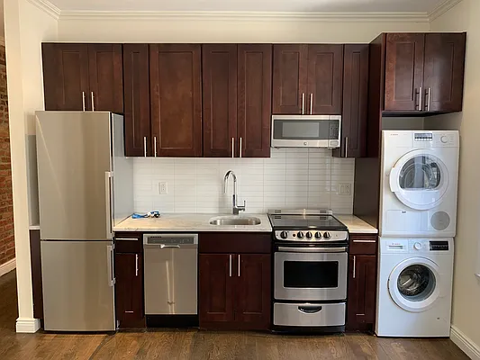 Rented by Avenues Real Estate | media 22