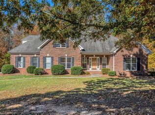 8105 Summit Springs Ct, Browns Summit, NC 27214