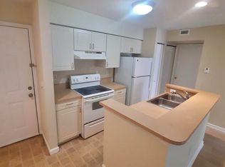 4855 Via Palm Lks APT 904, West Palm Beach, FL 33417