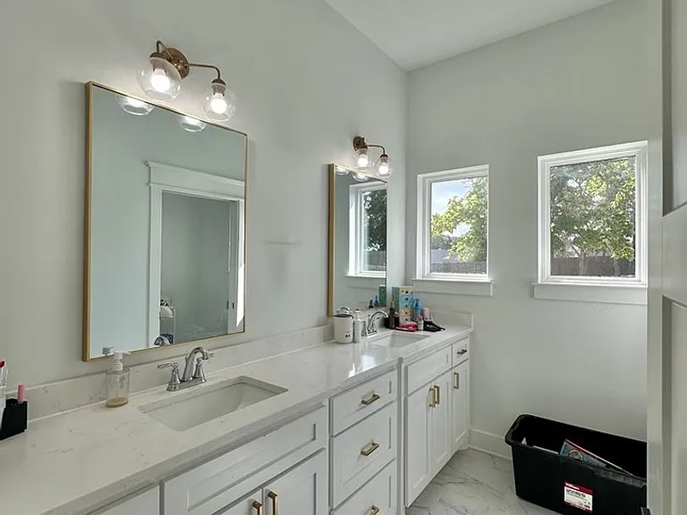 15849 Avery Ln — Photo 13