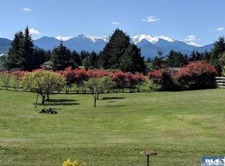 521 Williamson Rd, Sequim, WA 98382