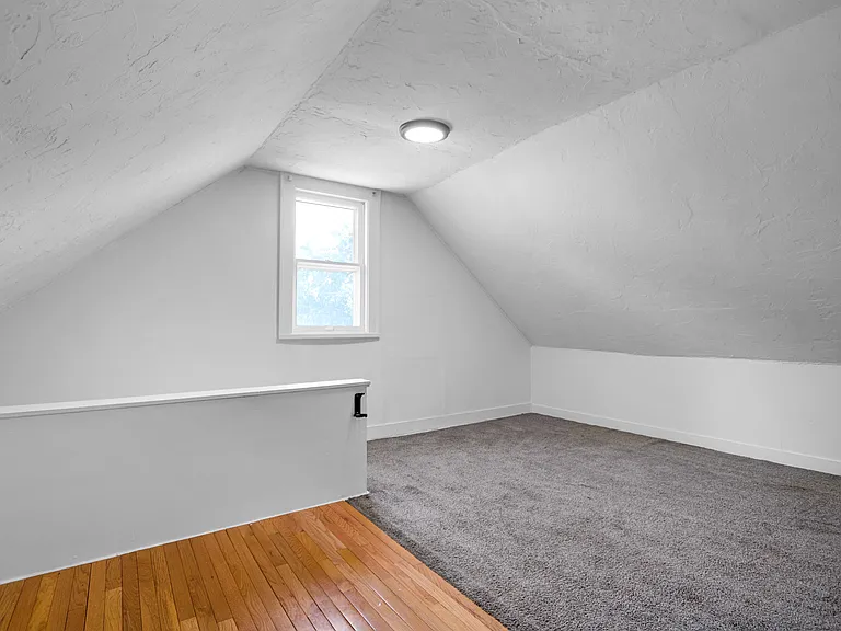 12608 Corlett Ave — Photo 14