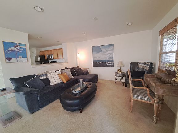 3rd image of 17245 Queen Anne Way
