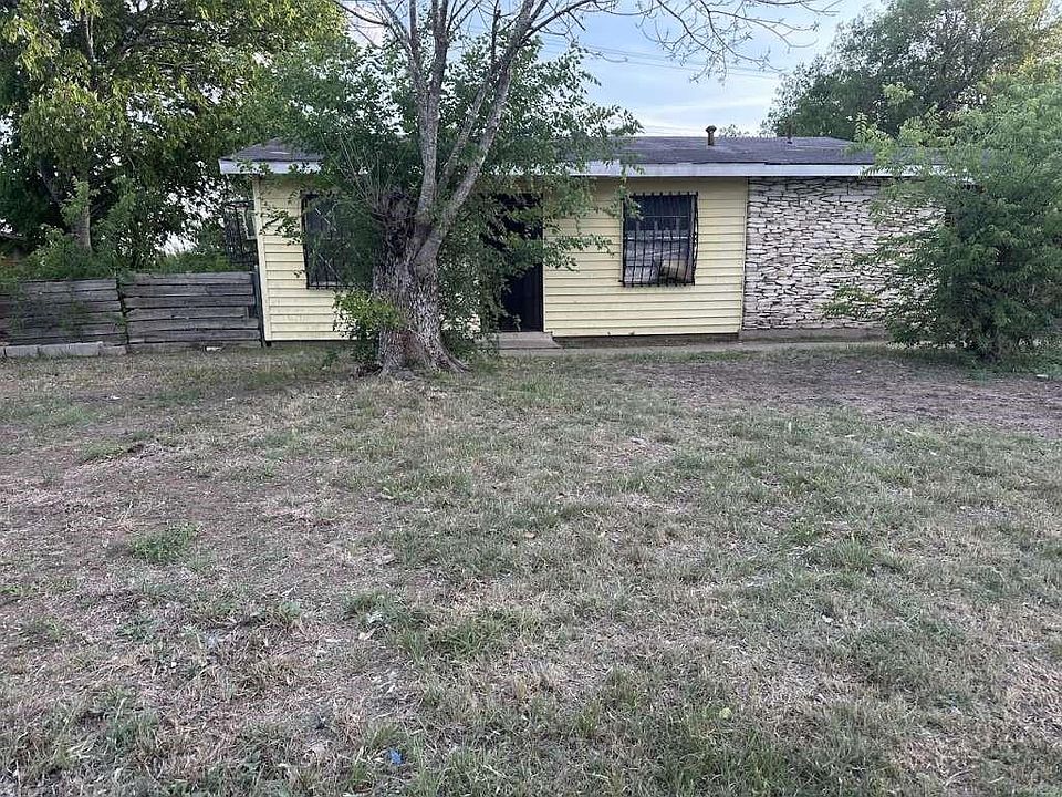 1st image of 4146 Tamarak Dr