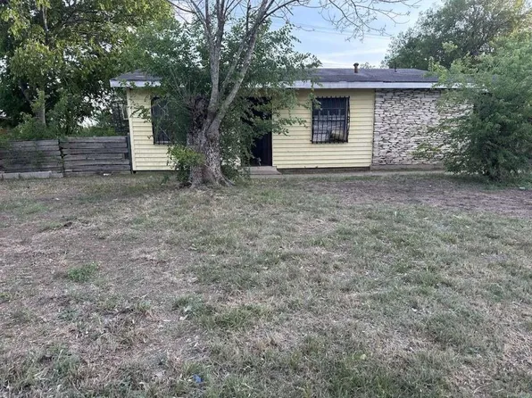 4146 Tamarak Dr, San Antonio, TX 78220