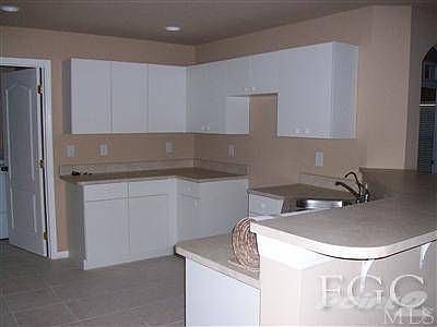 2nd image of 317 NW 20th Ter