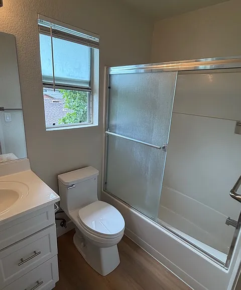 North Dutton Place Apartments — Photo 16