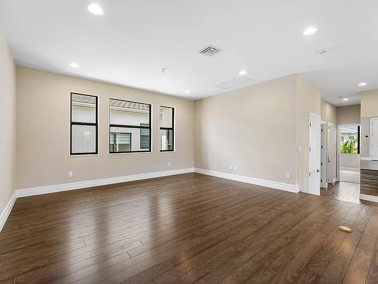 17185 Ludovica Ln #17 — Photo 10