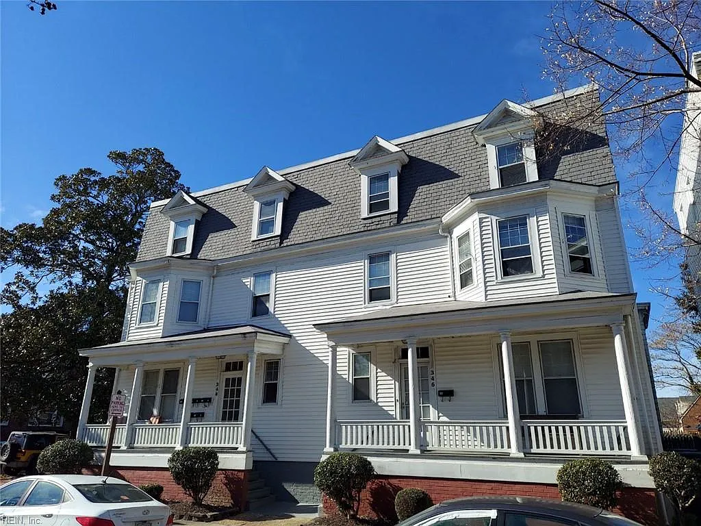 348 Washington ST — Photo 2