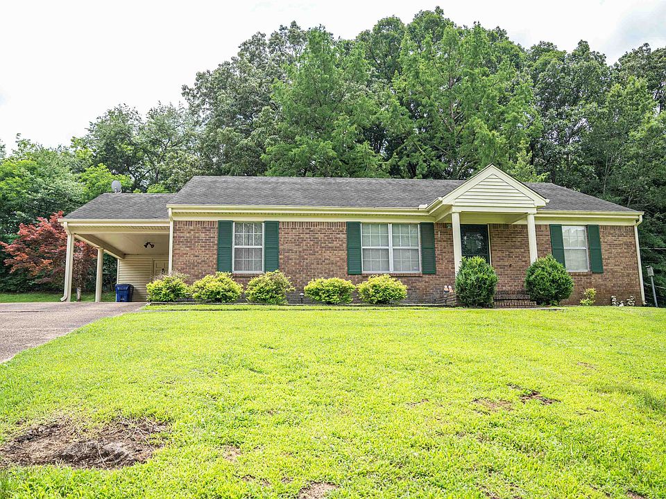 1st image of 117 Rolling Oaks Dr