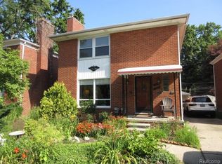 322 Catalpa Dr, Royal Oak, MI 48067