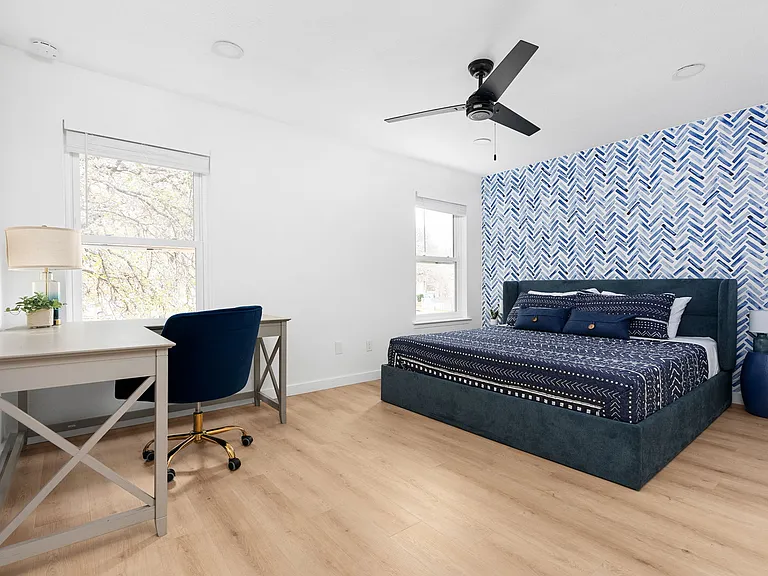 1323 Southport Dr #D — Photo 8