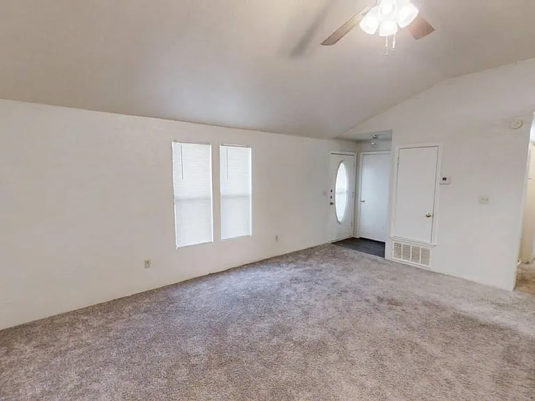 3054 Carroll Dr — Photo 3