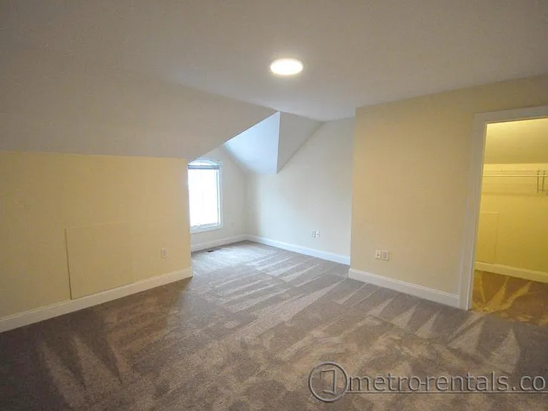 44 Warren St #44 — Photo 8