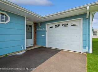 129 Whittier Rd, Brick, NJ 08724