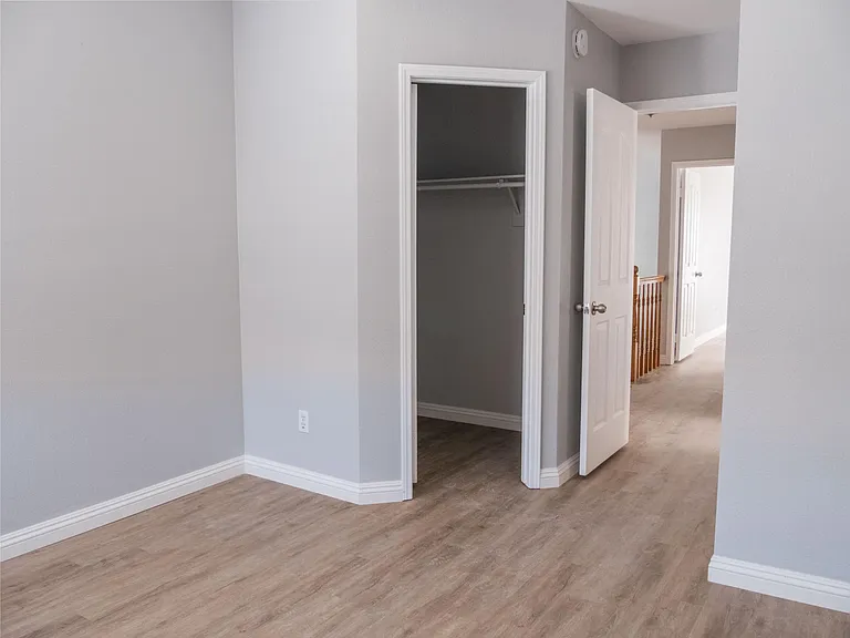 39748 Gorham Ln — Photo 16