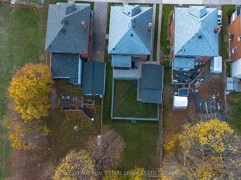 97 Glenmorris St — Photo 48
