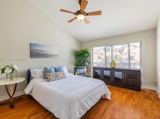 Dadeland Cove, Miami, FL 33156
