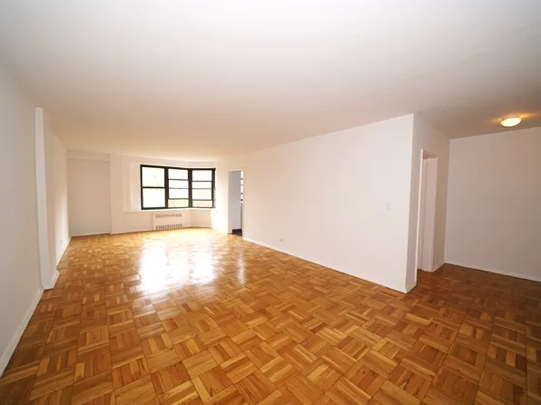 1700 York Avenue image 1 of 4