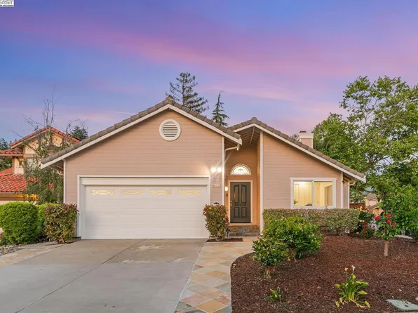 44238 Topaz Ct, Fremont, CA 94539