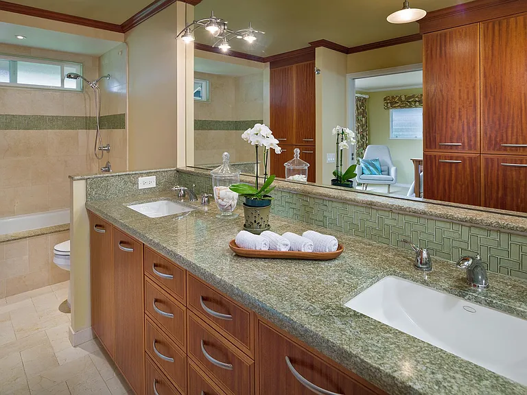 211 Kawaihae St #D9 — Photo 10