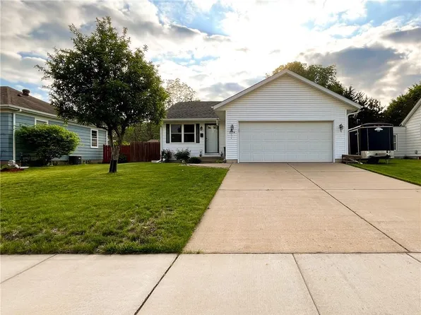 2714 4th Street, Eau Claire, WI 54703