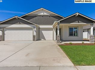 899 E Kinsley Ave, Hermiston, OR 97838