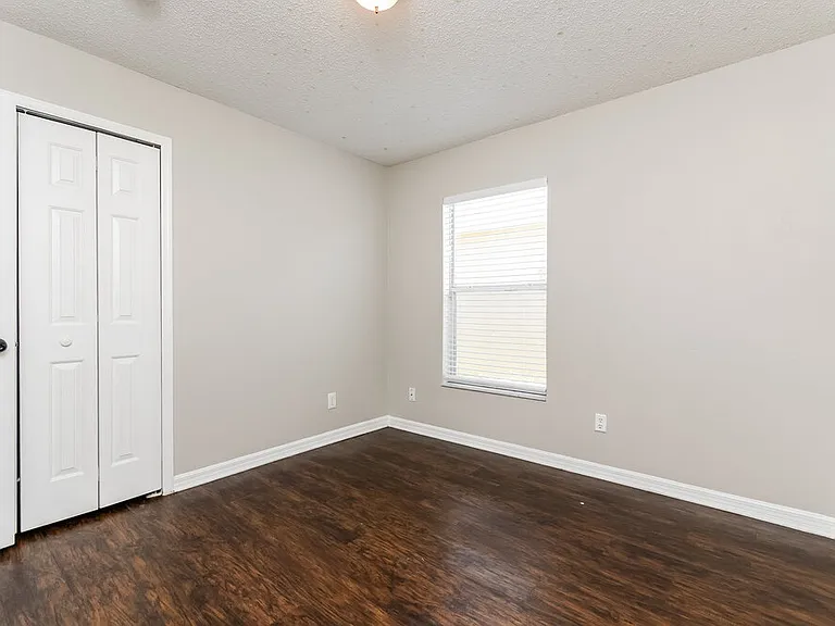 2262 Mallard Creek Cir — Photo 13