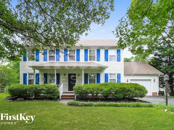 7052 Avenbury Cir, Kernersville, NC 27284