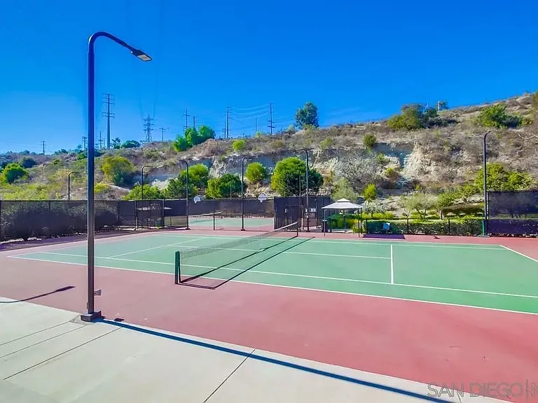 9240 Piantino Way — Photo 46