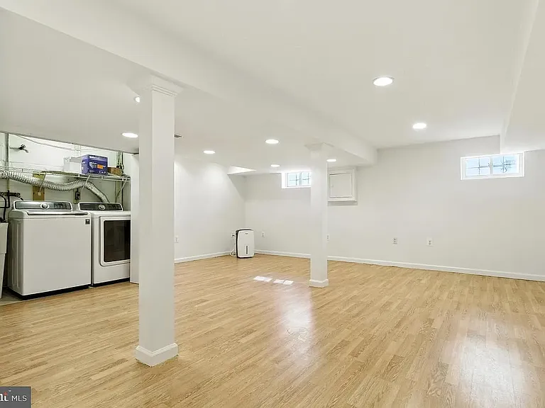 6407 Kirby Rd — Photo 34