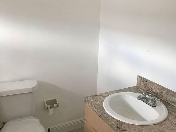 4th image of 10790 SW 7th St APT 102