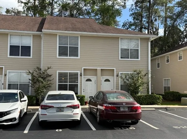 3901 SW 20th Ave APT 510, Gainesville, FL 32607