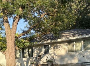 6853 7th St NE, Fridley, MN 55432