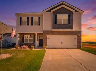 212 Emerald Creek Ave, Greer, SC 29651