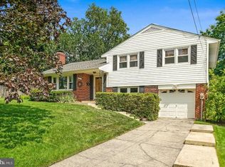 5961 Joffa Pl, Springfield, VA 22150