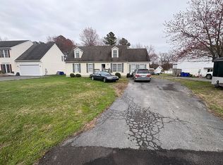 606 Old Love Point Rd, Stevensville, MD 21666