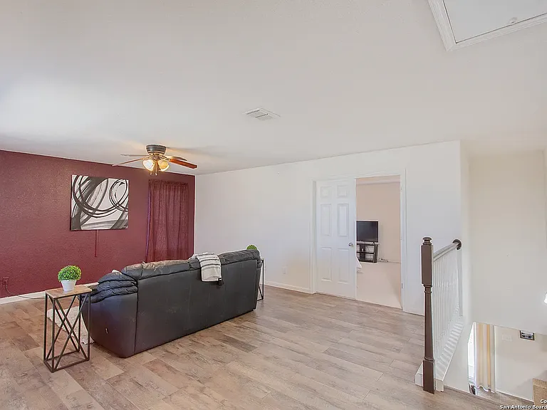 4014 Miho — Photo 14