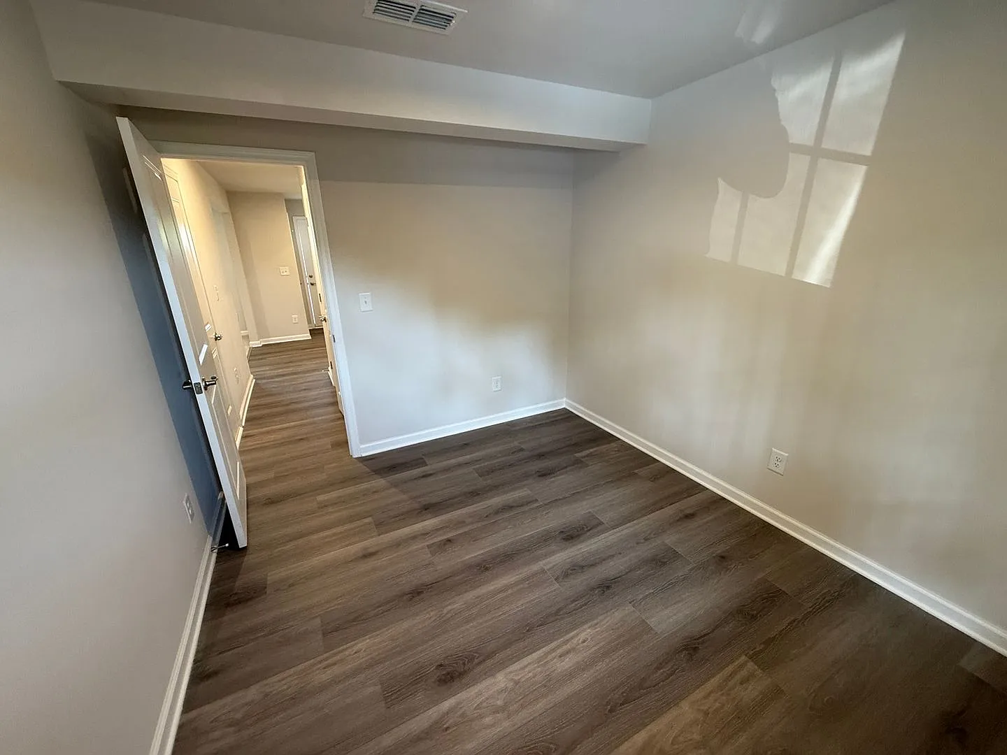 Beautiful Townhome!! — Photo 2