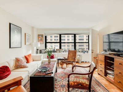 140 W End Ave APT 18J, New York, NY, 10023