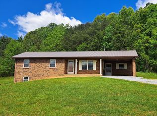 5395 Old Stage Rd, Chuckey, TN 37641